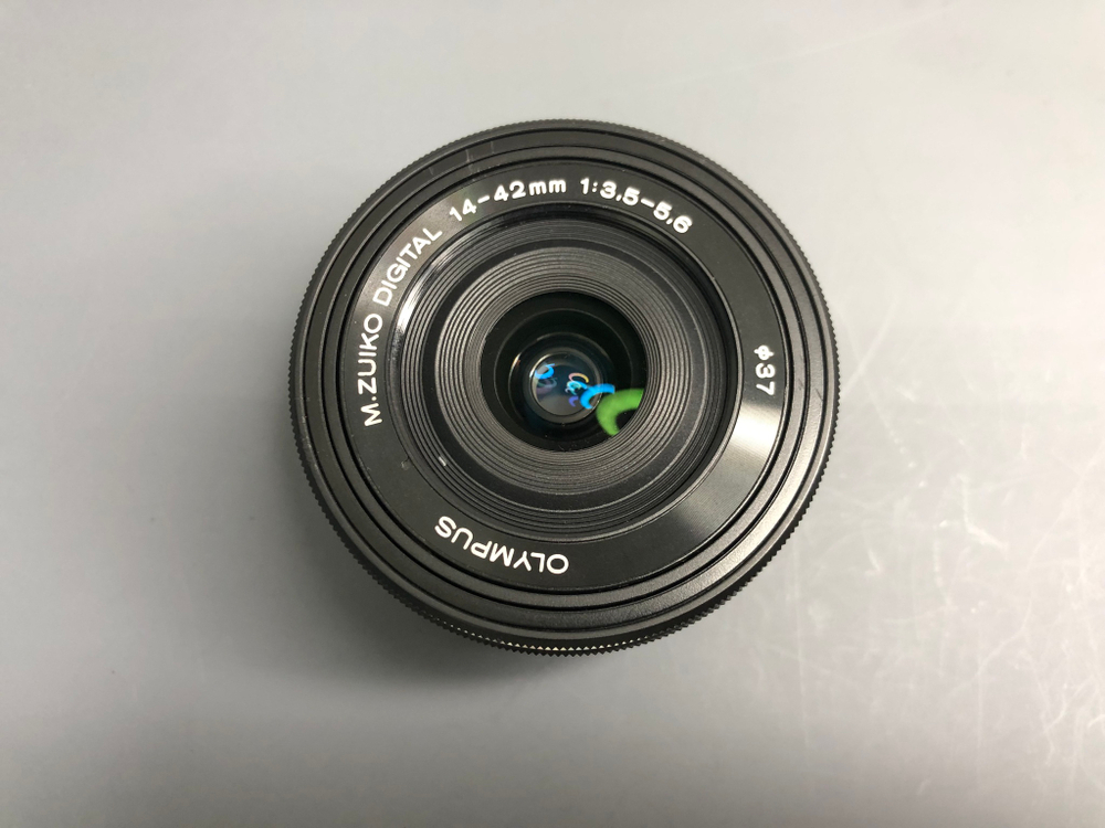 Olympus ED 14-42mm 3.5-5.6 EZ ED