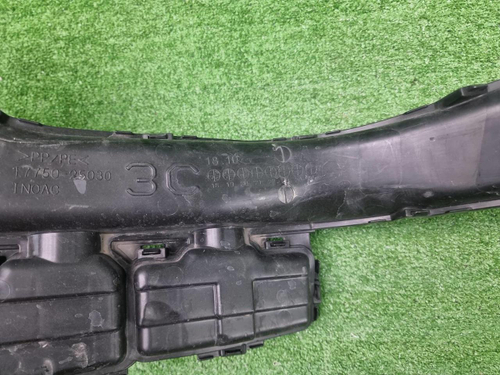 Воздуховод Toyota RAV4 5 XA50 (2018-н.в.)