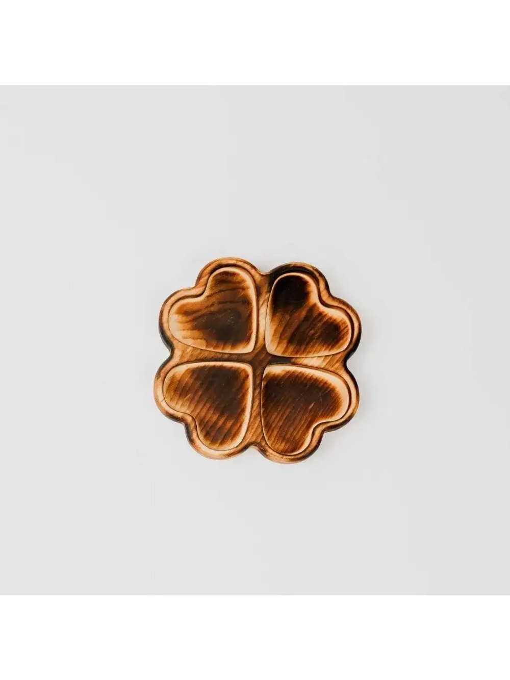 Деревянная менажница "Клевер" из кедра