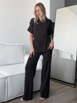 Комплект вязаный, удлиненная футболка на завязке и брюки