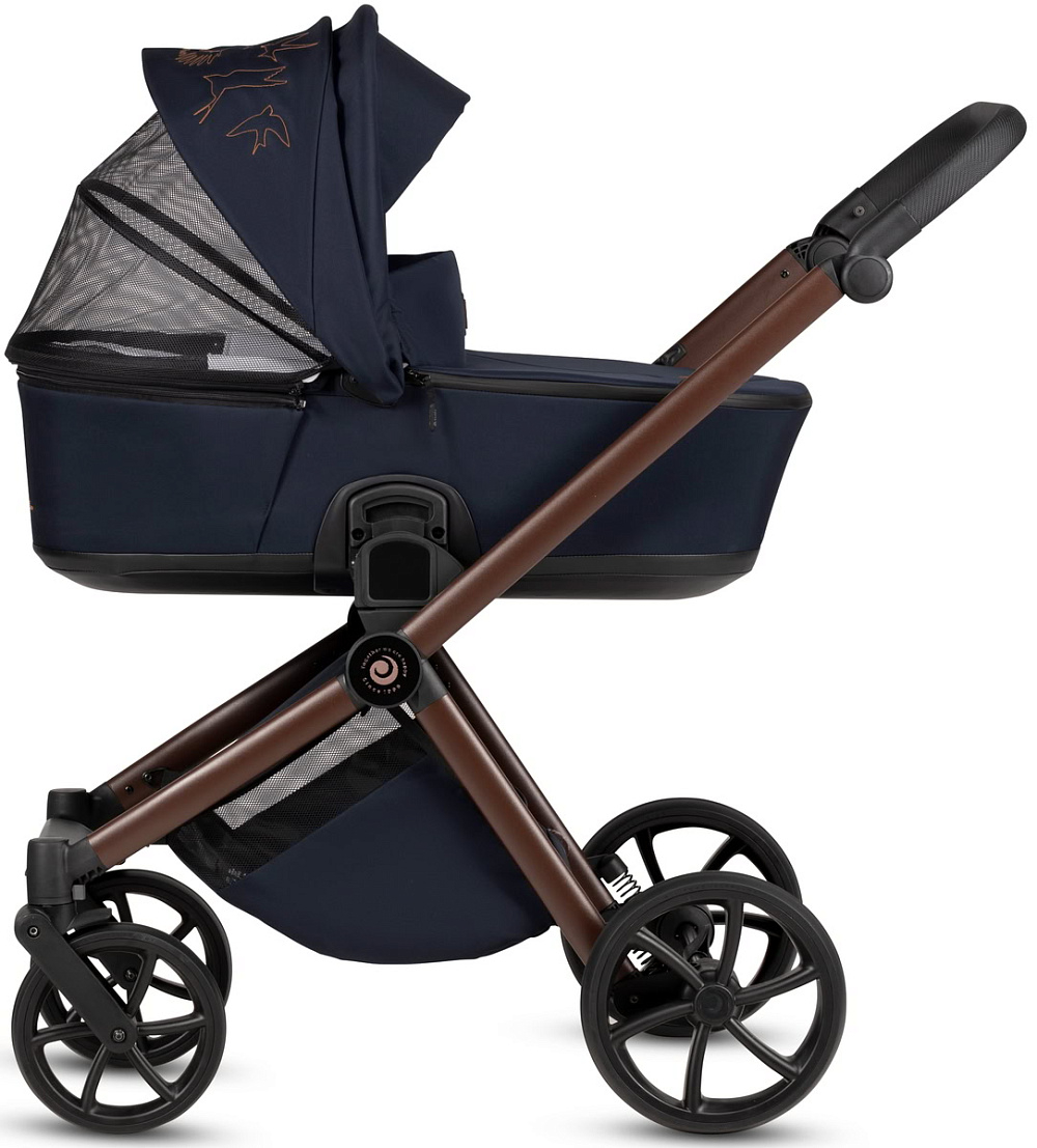 Детская коляска Tutis Mio 3 Plus Limited New 4 в 1 с автокреслом Beno Beige и базой 1622015 Midnight Swallow