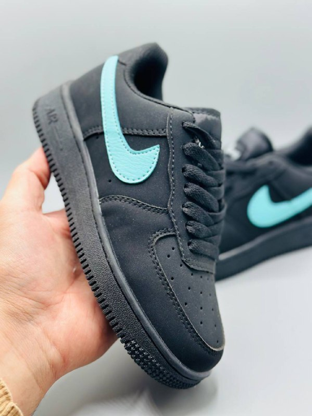 Детские кожаные кроссовки Nike Tiffany