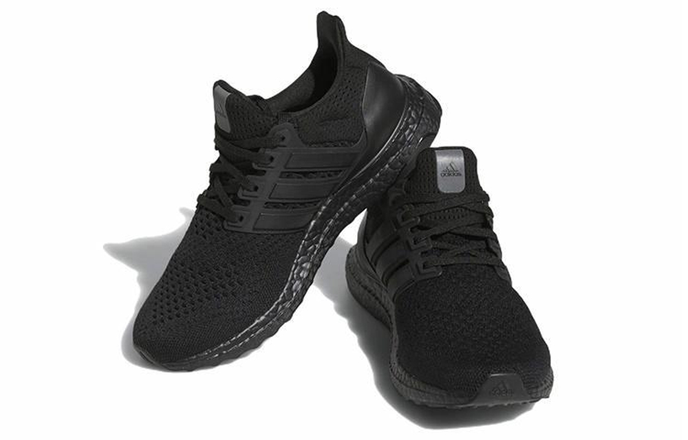 Кроссовки Adidas Ultraboost 1.0 (Женская размерная сетка)