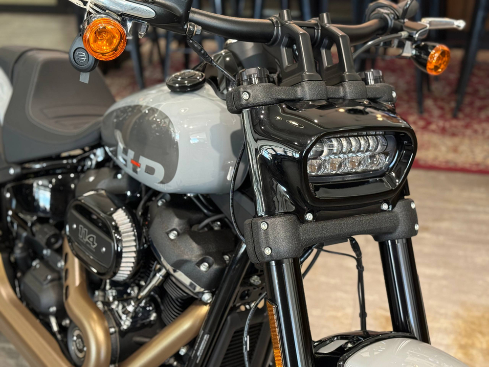 Harley-Davidson Fat Bob 114 Billiard Grey 2024