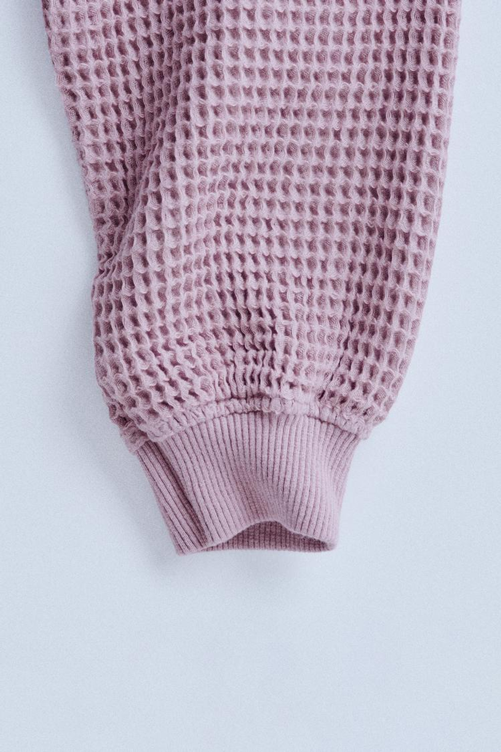 ZARA TIMELESZ ТОЛСТОВКА ИЗ РИФЛЕНОЙ ТКАНИ, РОЗОВЫЙ