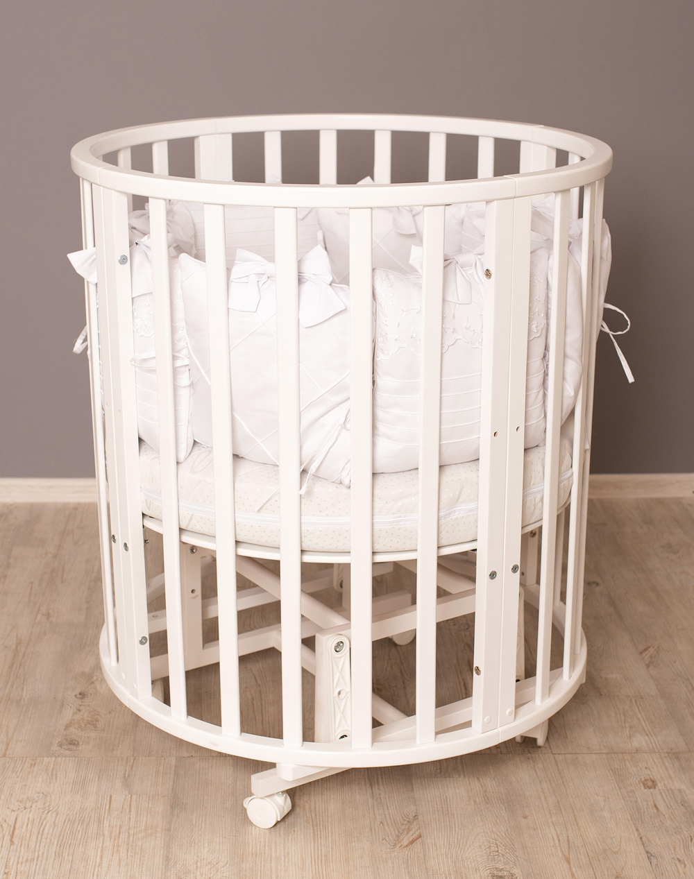 Детская кроватка для новорожденных трансформер северная звезда 9 в 1 с маятником детская кровать