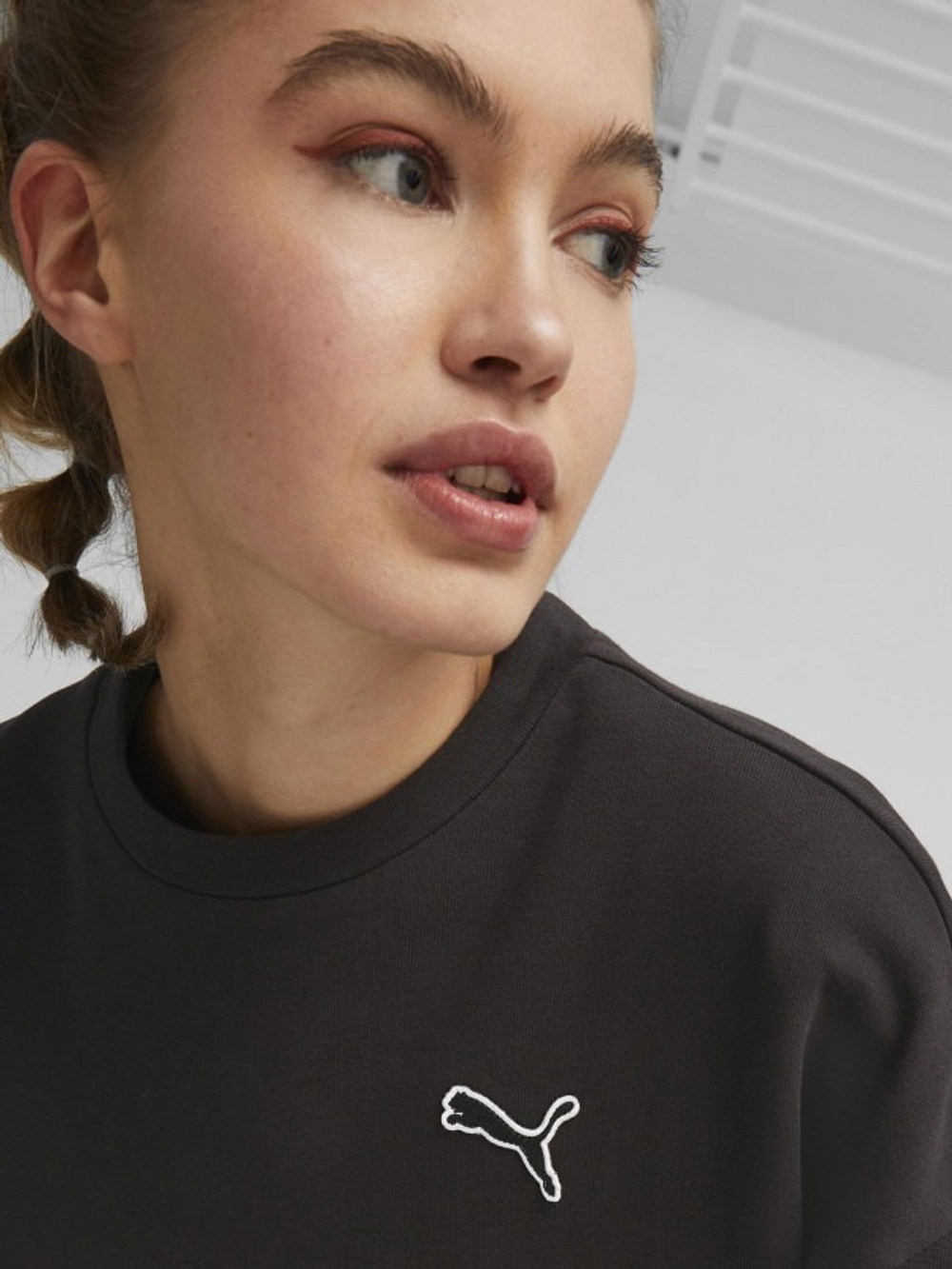 Толстовка женская PUMA BETTER ESSENTIALS Crew TR