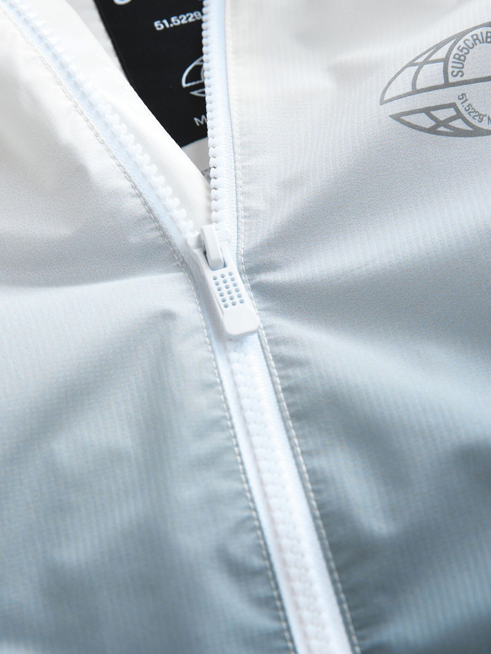 Куртка непромокаемая с капюшоном для мальчика Next E82-308, Белый, Черный