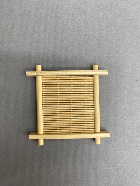 Подставка под чашку циновка 8/8см