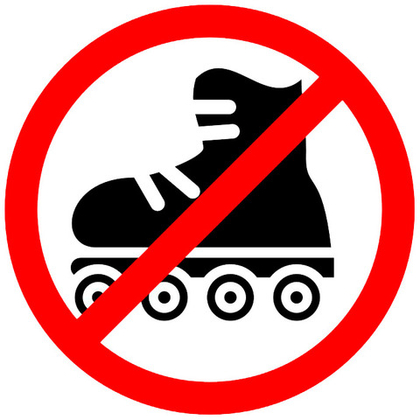 Р55 "Запрещается вход на роликовых коньках"
