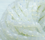 БВМ002НН3 Хрустальные бусины квадратные, белый, имитирующий опал, 3 мм, кол-во: 63-65 шт.