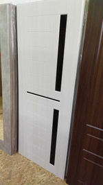 Дверь входная Лабиринт GRAND 02 Сандал белый , стекло черное металлическая