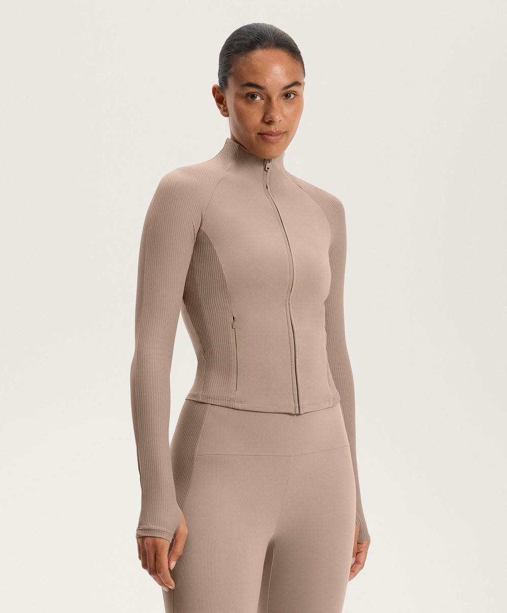 Oysho Высокотехнологичная куртка в рубчик, норка