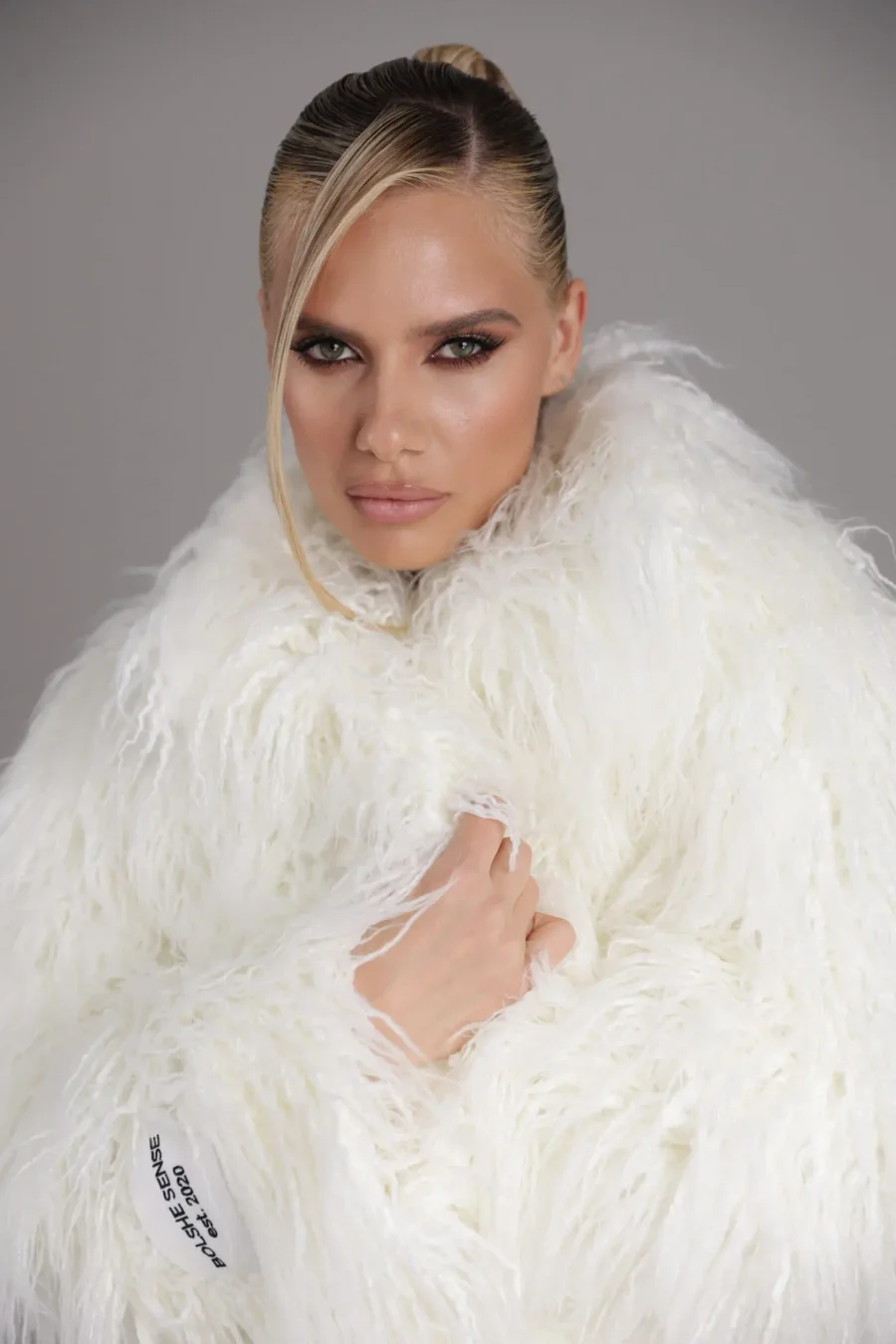 Шуба Velata удлиненная, Белая