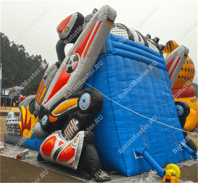 Коммерческий надувной батут "Робот" 13.5*7*9 м