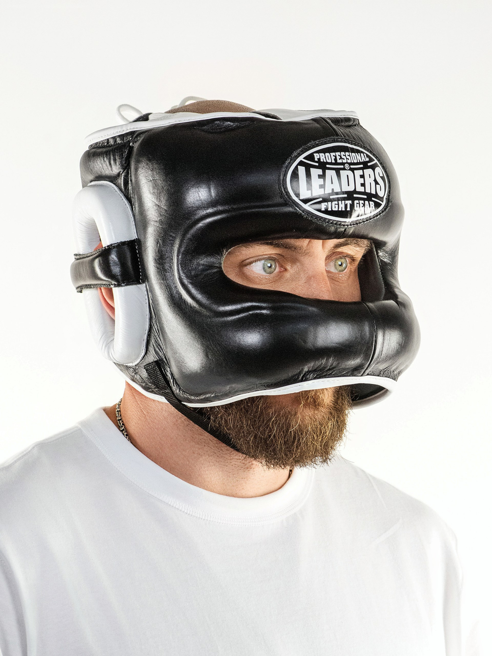 Шлем боксерский LEADERS LS с бамперной защитой (черный / белый) BK/WH