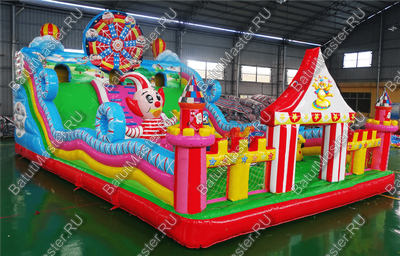Коммерческий надувной батут «Парк развлечений Мульти» 15*8*8 м