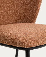 Стул Ciselia из терракотового шенилла с ножками из черной стали