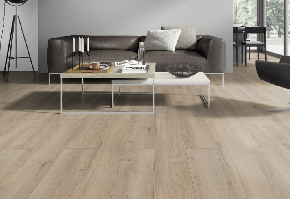 832-4 WR Дуб светло-коричневый, 1,974 м²