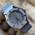 Часы Hublot