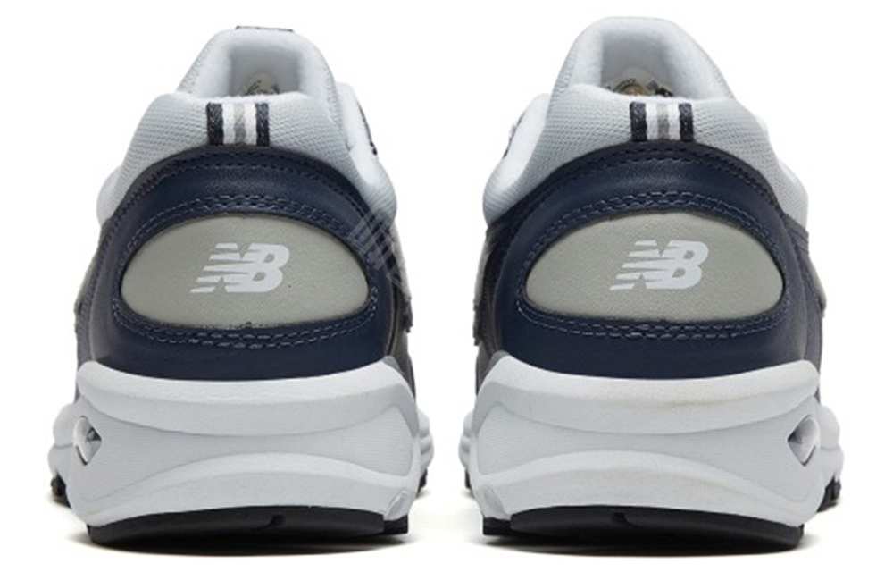 Кроссовки New Balance 498