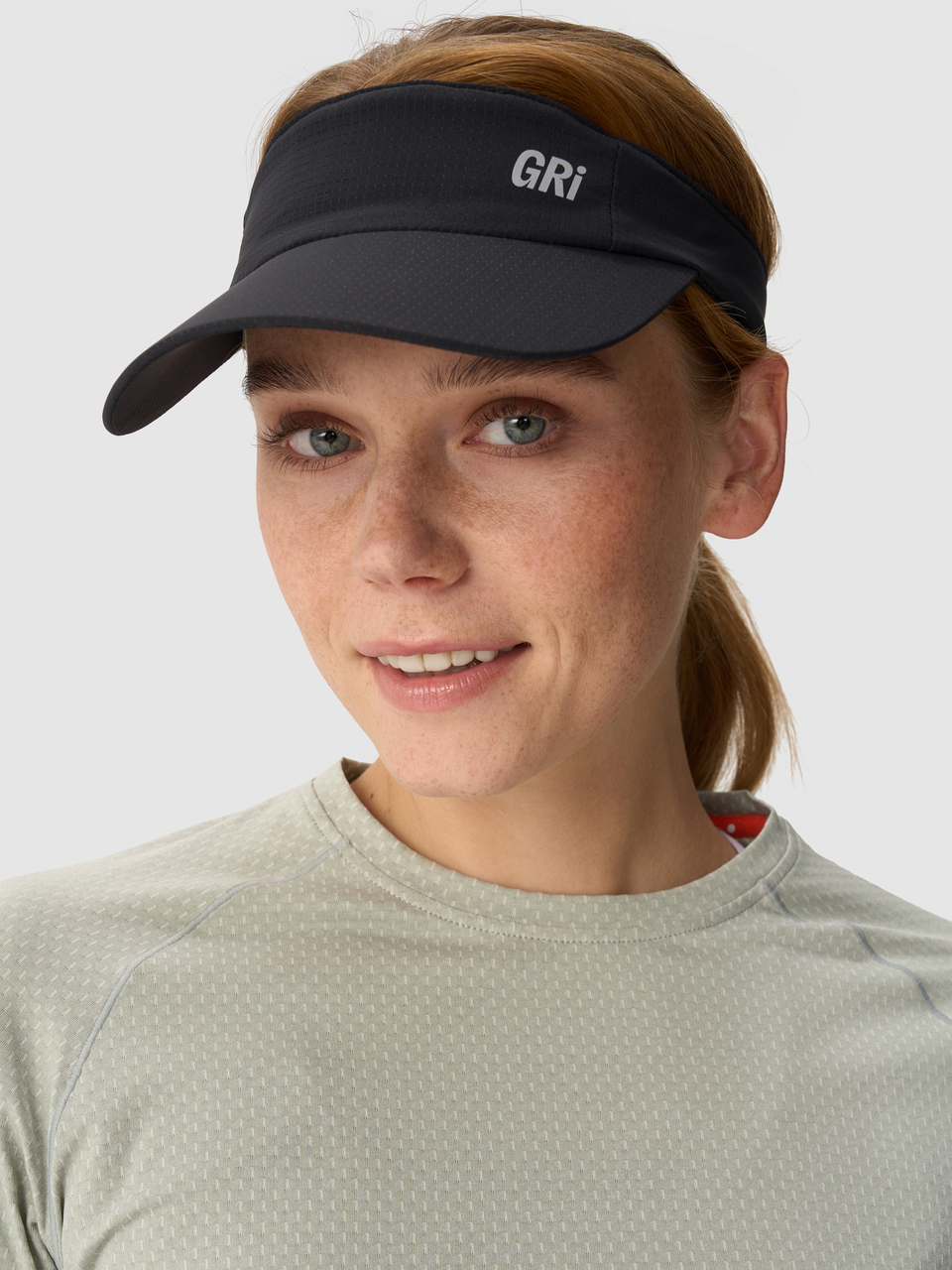 Козырёк GRI чёрный