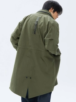 Удлиненная куртка с воротником-стойкой