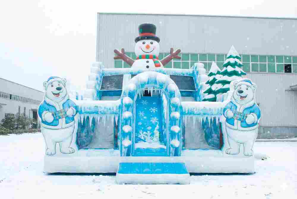 Коммерческий надувной батут «Зимняя сказка» 10×6×6,5 м