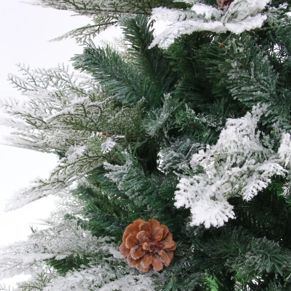 Ёлка «Таинственный лес» 150 см, (460 веток), ПВХ,леска,резина шишки, белое напыление