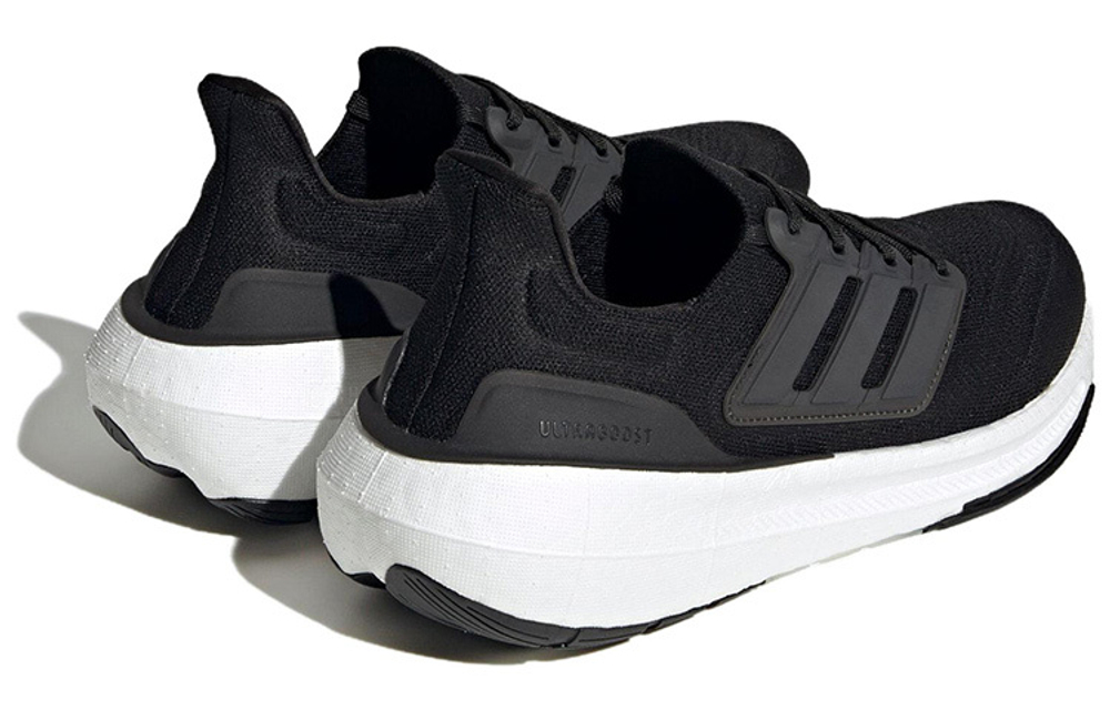 Кроссовки Adidas Ultraboost Light