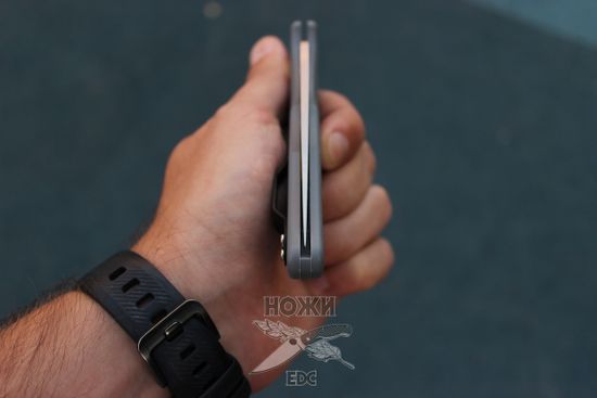 Складной нож Spyderco Endura Flat Ground Grey C10FPGY c клинком из стали VG-10, рукоять FRN