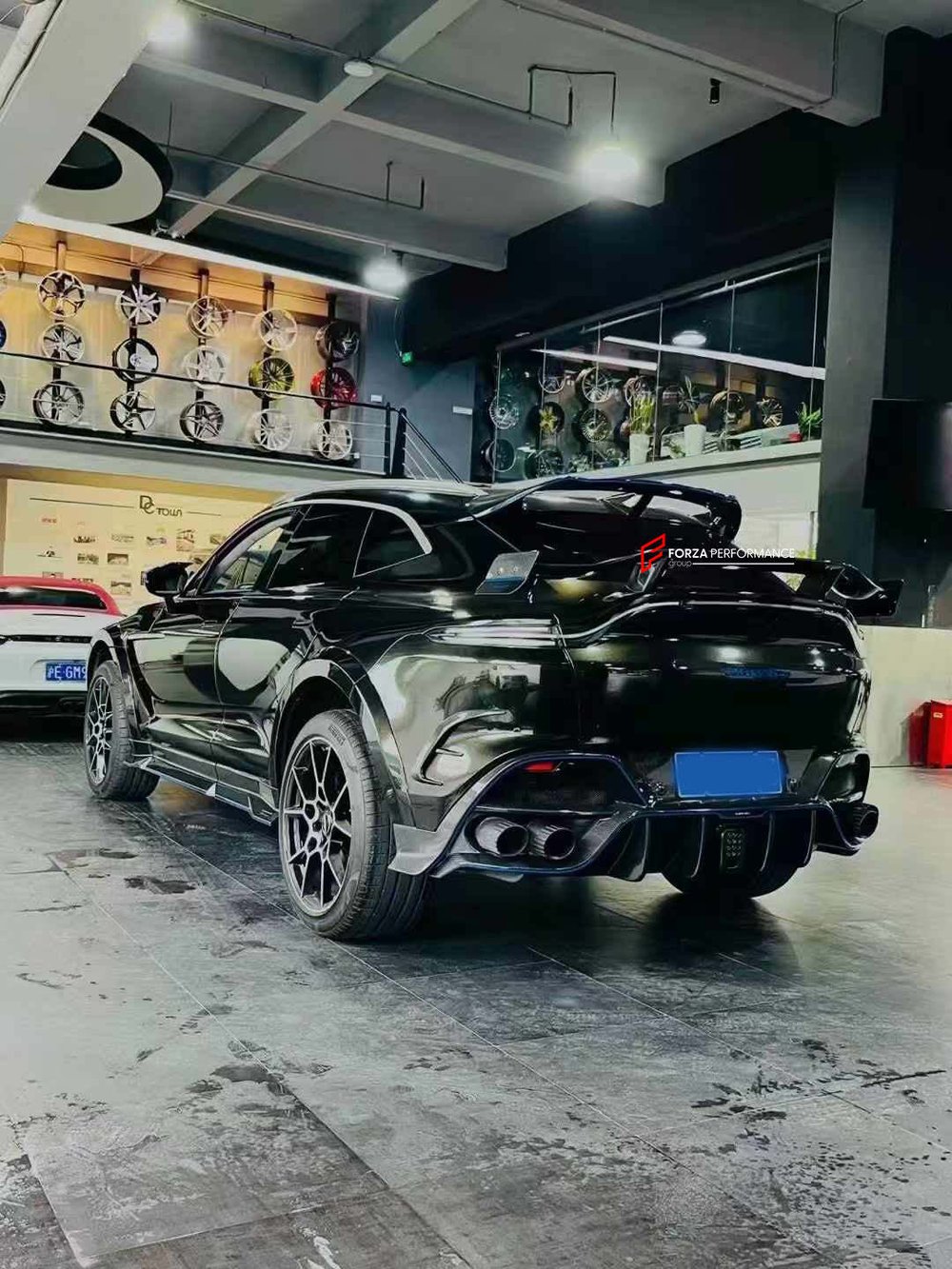 Карбоновый обвес для ASTON MARTIN DBX AM8 2020 - 2024 Астон Мартин Аэродинамический обвес