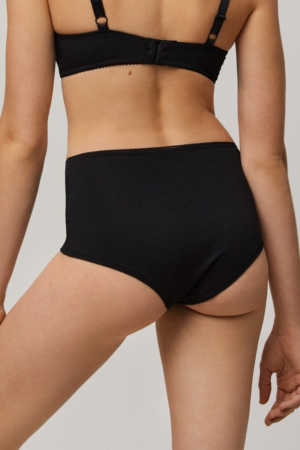 10075 High waist Трусы высокие YSABEL MORA