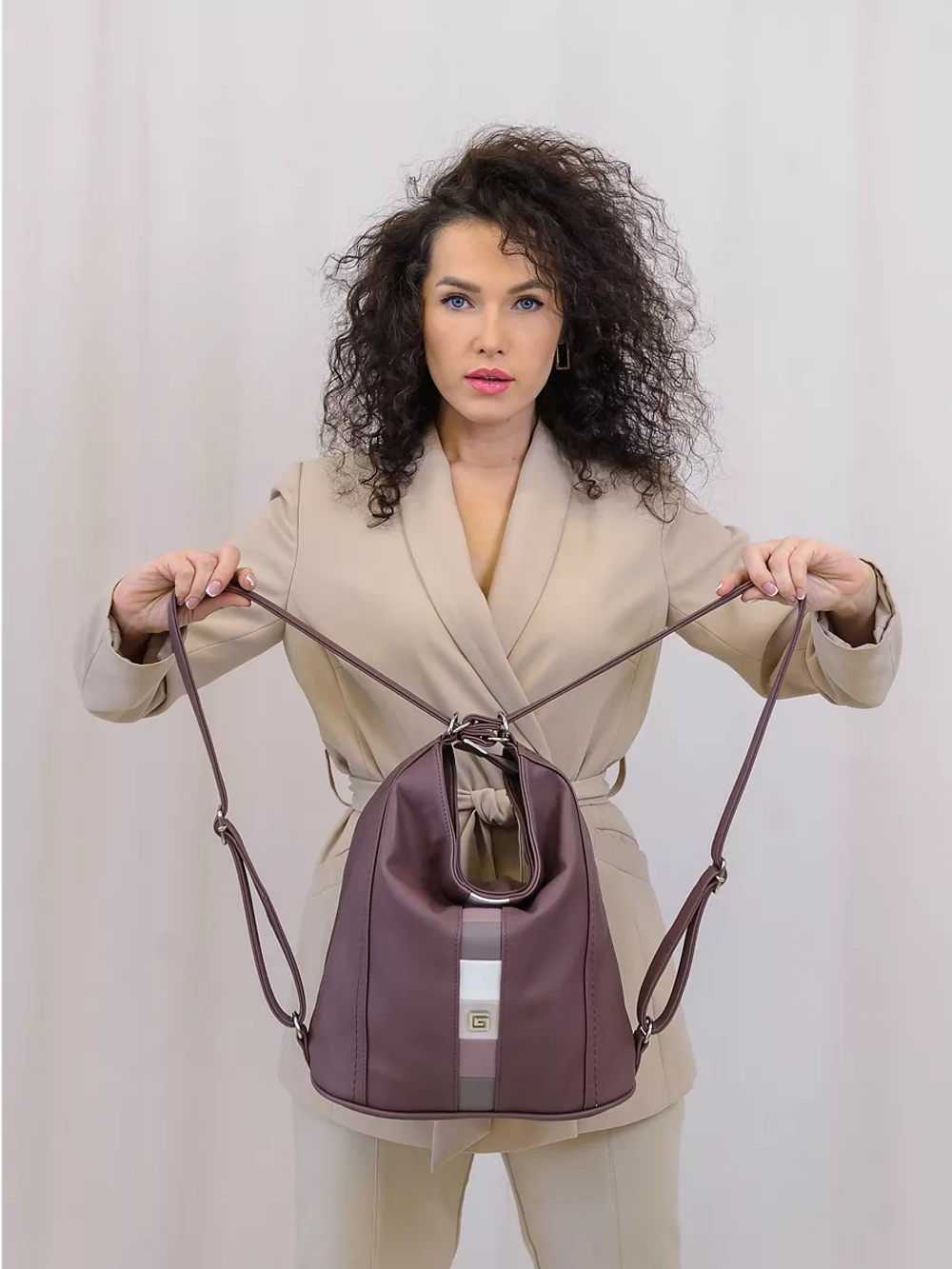 Сумка рюкзак большая через плечо трансформер