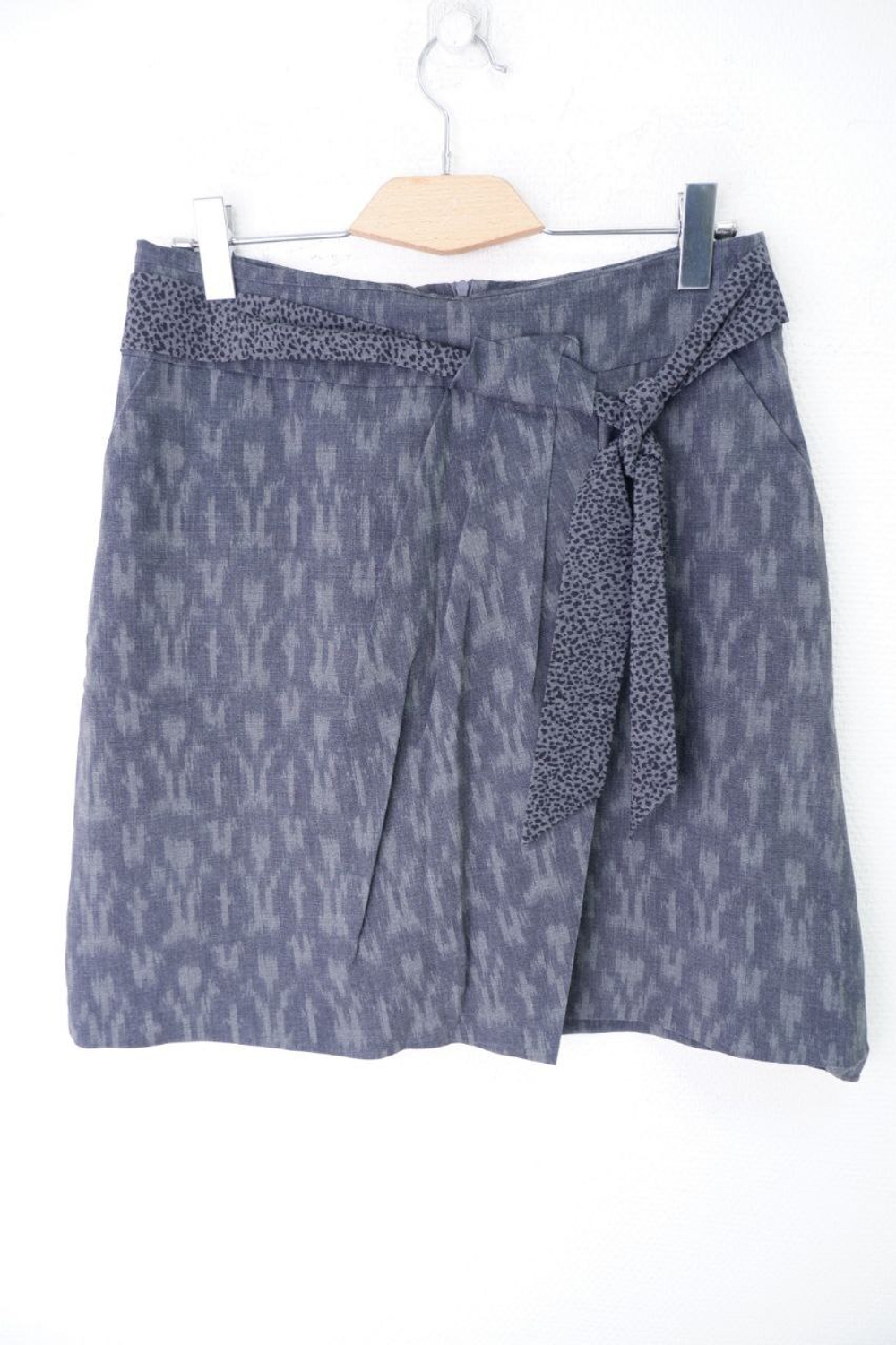 Юбка Mon Cheri интересная 48 размер