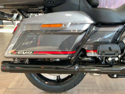 CVO™ Limited® (FLHTKSE), 2020 Harley-Davidson