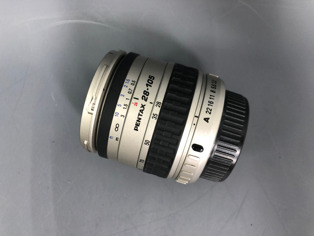 Pentax SMC FA 28-105mm 3.2-4.5 IF AL