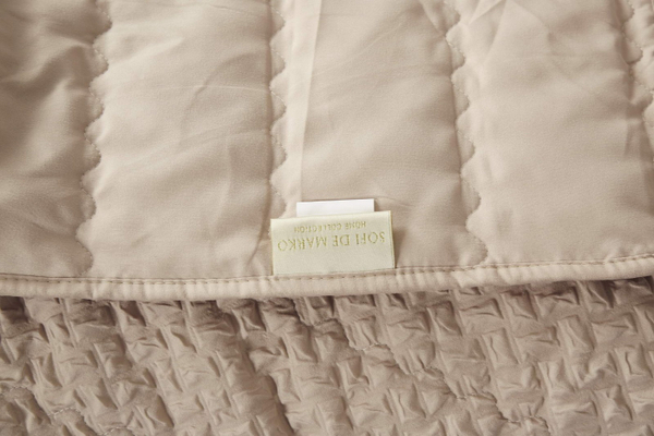 Покрывало 160х220 и наволочка 50х70 Sofi De MarkO Ирма бежевое