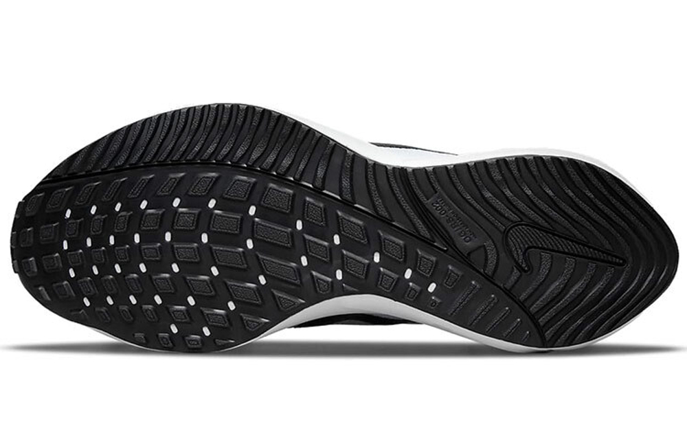 Кроссовки Nike Air Zoom Vomero 16