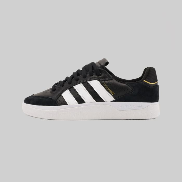 Кеды Adidas Skateboarding Tyshawn Low артикул:GW4891 - купить в магазине Дайс