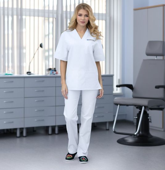 Костюм женский хирургический (белый)