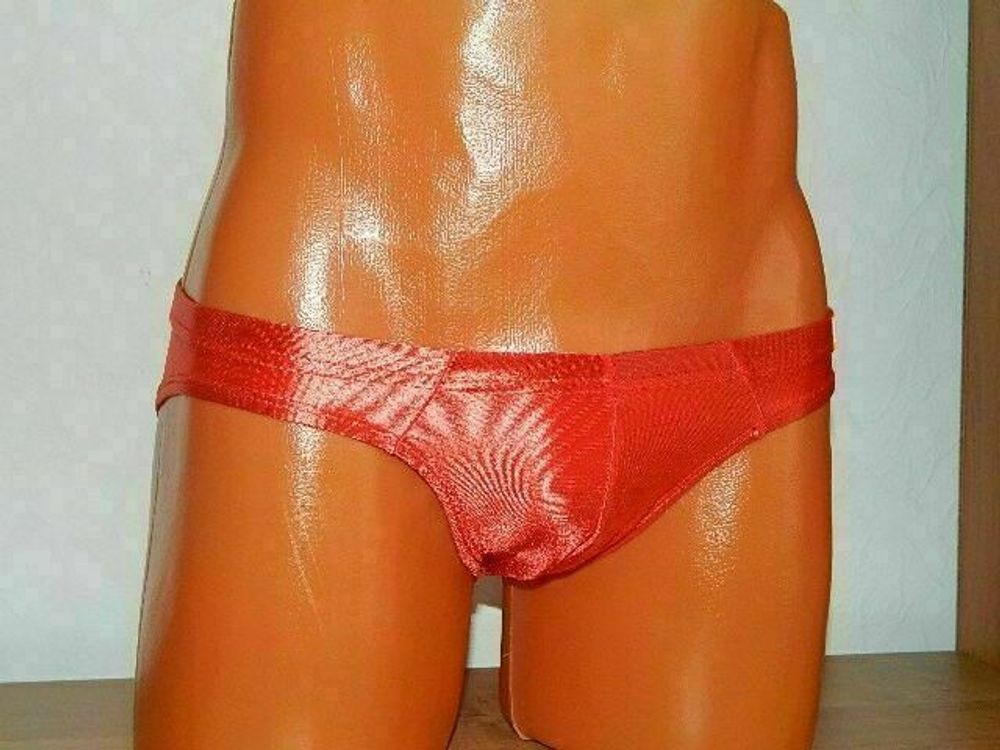 Мужские трусы брифы красные Superbody Friday Brief Red