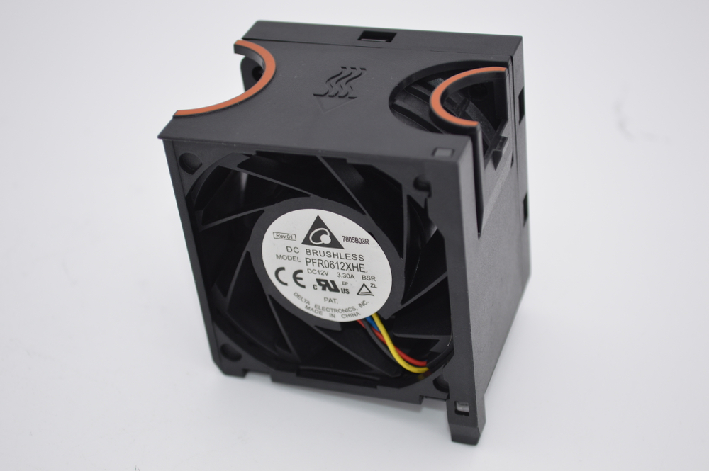 Вентилятор для Lenovo SR590 SR650 7X06 01KP693