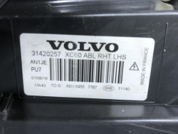 Фара левая ксенон Volvo XC60 Оригинал целая 31420257