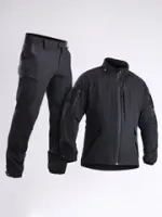 Костюмы летние и демисезонные