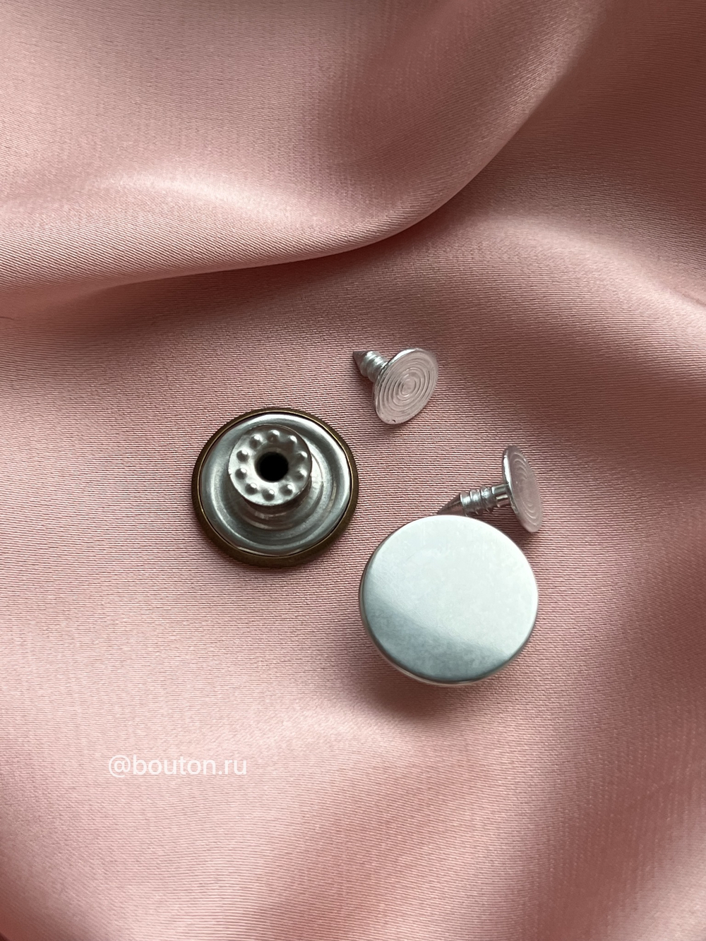 Джинсовая пуговица серебро