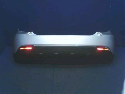 бампер задний Toyota Ist NCP110 115