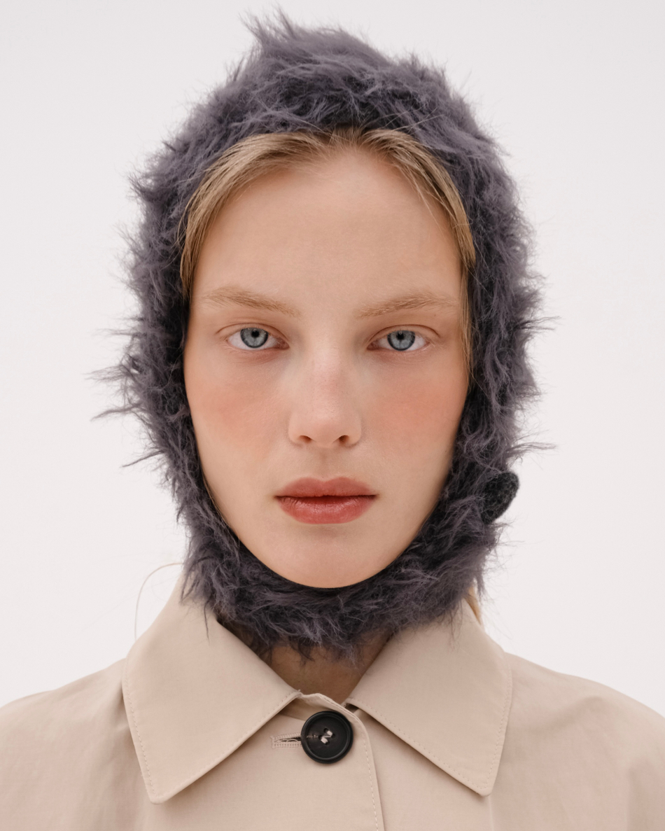 Вязаный чепчик Тучка