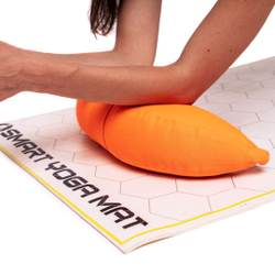 Подушка для медитации полумесяц Рамайога