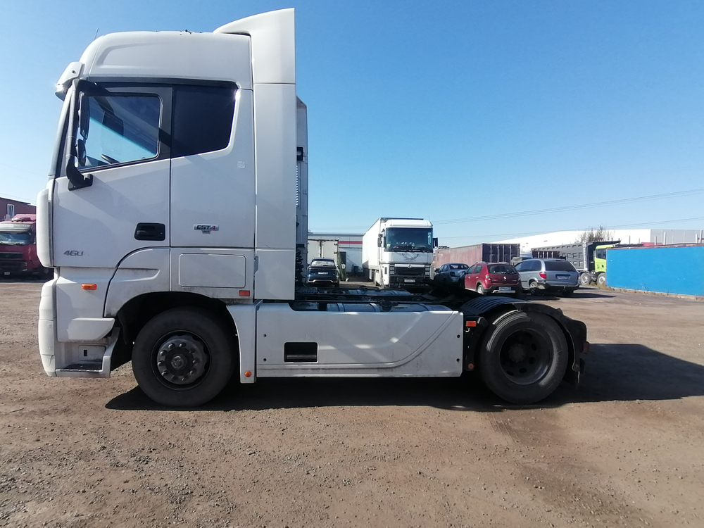 Foton AUMAN 4x2 Седельный тягач EST A 1846 AMT (Дизельный, 11,8 л, АТ, 470 л.с.)